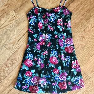 $3/20 URBAN RENEWAL Black Floral Faux Corset Dress